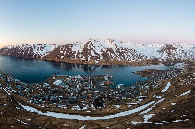 1-Hour Siglufjörður Stroll - What You Learn While You Pass the Town’s Past and Present
