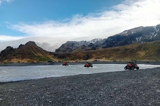 2.5 Hour Buggy Thórsmörk Adventure - Brú Base Camp: Meeting Point, Gear Up, and What the Start Feels Like