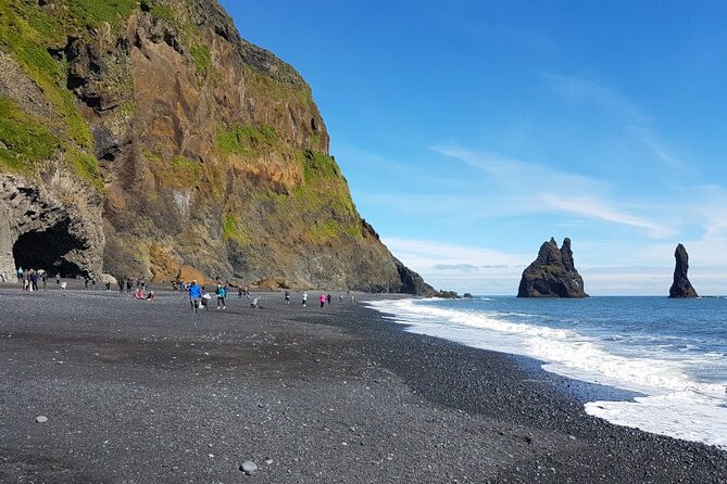 2-Day Highlights of Iceland | Land of Ice & Fire-Small Group Tour - Guides and Group Size: How This Tour Stays Smooth