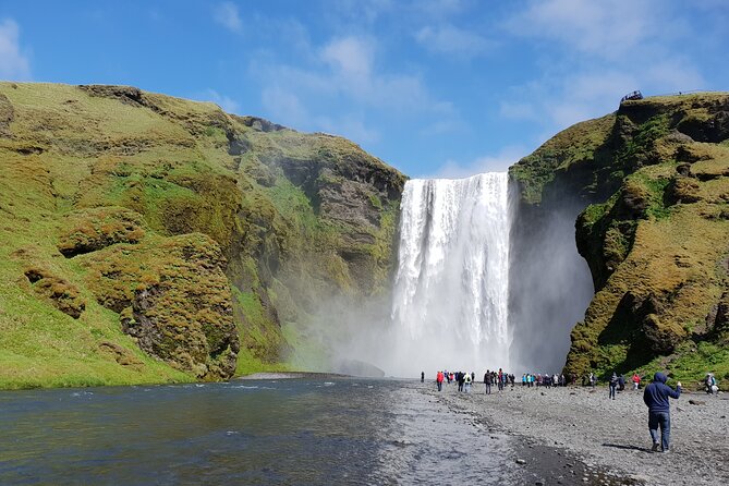 2-Day South Coast w/Glacier Hike & Jokulsarlon - Small Group Tour - Why the glacier hike and lagoon boat feel like good value