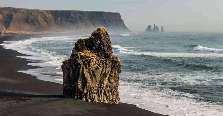 2 Day Summer Iceland Tour to South Coast - Jökulsárlón and Diamond Beach: the ice experience, explained