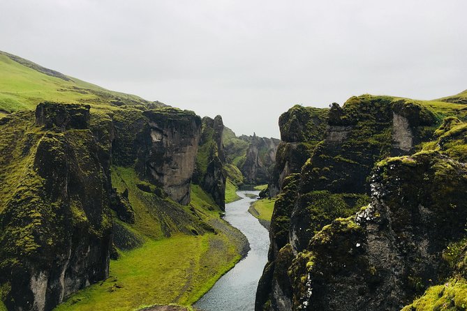 3-Day Golden Circle, Ice Cave and Glacier Lagoon Small-Group Tour - Day 1: Þingvellir, Geysir, Gullfoss, and a Hotel Base for Possible Aurora
