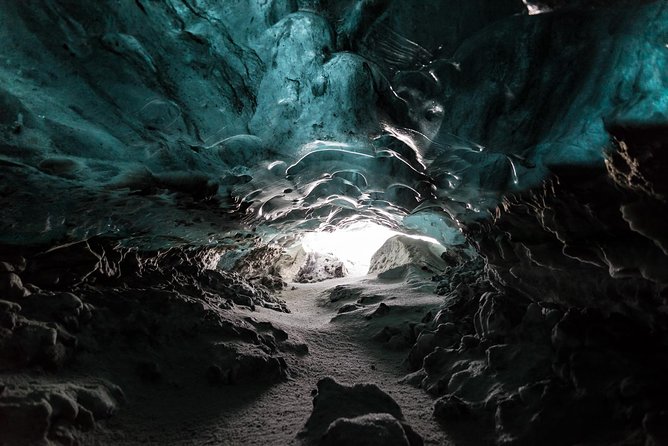 3-Day Golden Circle, Ice Cave and Glacier Lagoon Small-Group Tour - Reykjavik Pickup and What to Expect on Day 1