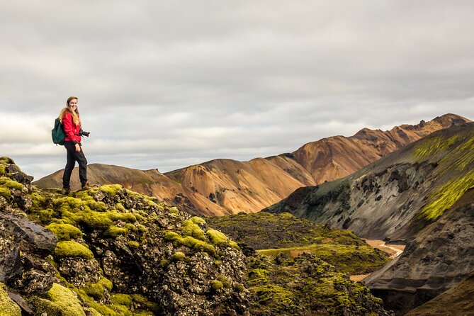 3-Day Icelandic Highlands, Háifoss & Grænihryggur Hiking Tour - Getting to Landmannalaugar: pickup times, bus ride, and the 7:00 am start