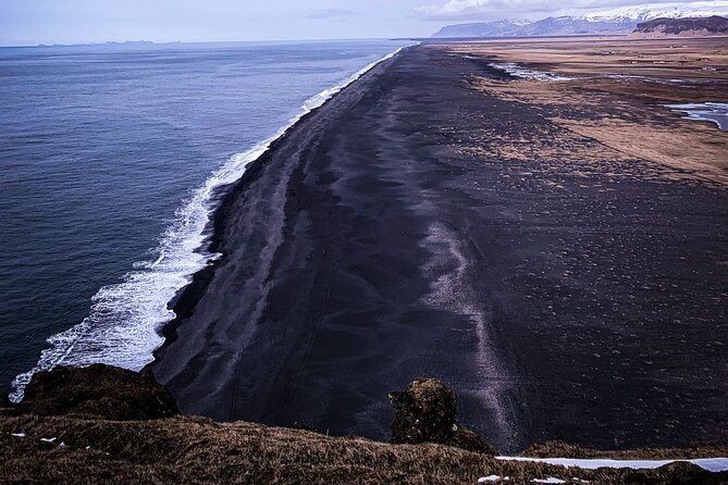 3 Day Summer Tour to Golden Circle South Coast with Glacier Hike - Day 2: Seljalandsfoss, Gljúfrabúi, Skógafoss, and Reynisfjara