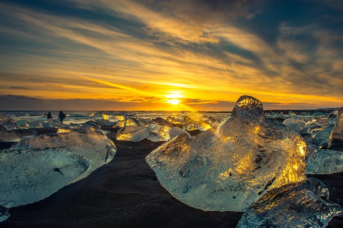 3 Day Tour Jokulsarlon - Golden Circle - South Coast - Glacier Hike - Boat Tour - Golden Circle to Jökulsárlón in three days: the real vibe