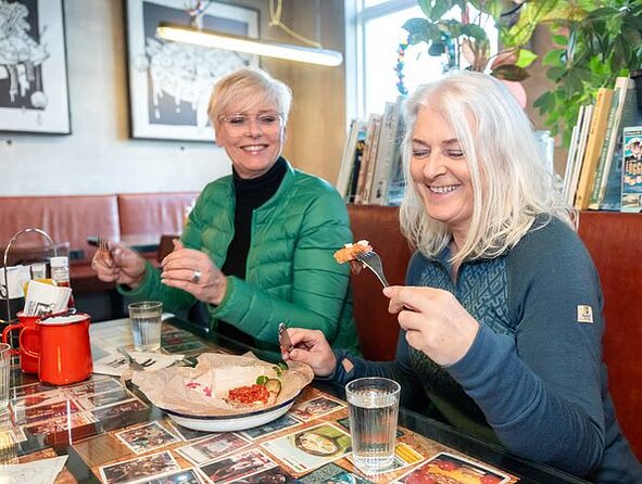 3-Hour Shared Christmas Food Tour with Guide in Reykjavik - Key highlights worth your attention