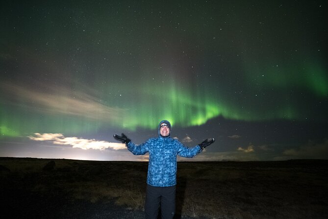 4x4 Reykjavik Northern Lights Tour with Photographer — Aurora RVK - The photo and telescope part: what you are paying for