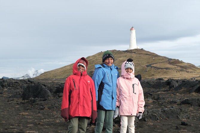 6-day Ultimate Iceland Tour: Photography and Northern Lights - Day 5: Skaftafell hikes, Jokulsárlón icebergs, Diamond Beach, and a Höfn night