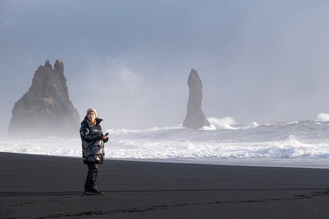 6-day Ultimate Iceland Tour: Photography and Northern Lights - Day 6: Vestrahorn, Heimaey views, lava fields, a glacier hike add-on, and Sólheimasandur