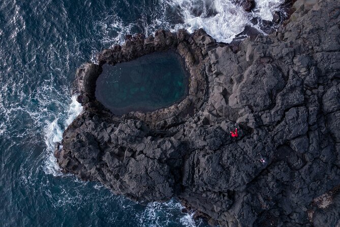 6-day Ultimate Iceland Tour: Photography and Northern Lights - Day 2: Golden Circle classics plus Secret Lagoon, with paid admissions covered