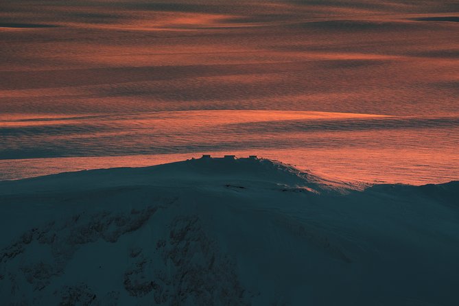 Airplane Flight over Vatnajökull Volcanic Eruption Sites - Price at $445.16: does it make sense?