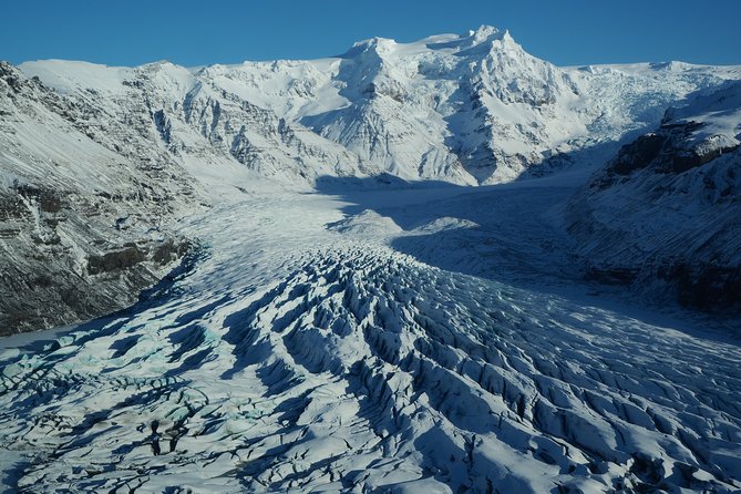 Airplane Flight over Vatnajökull Volcanic Eruption Sites - Who should book this flight, and who might not