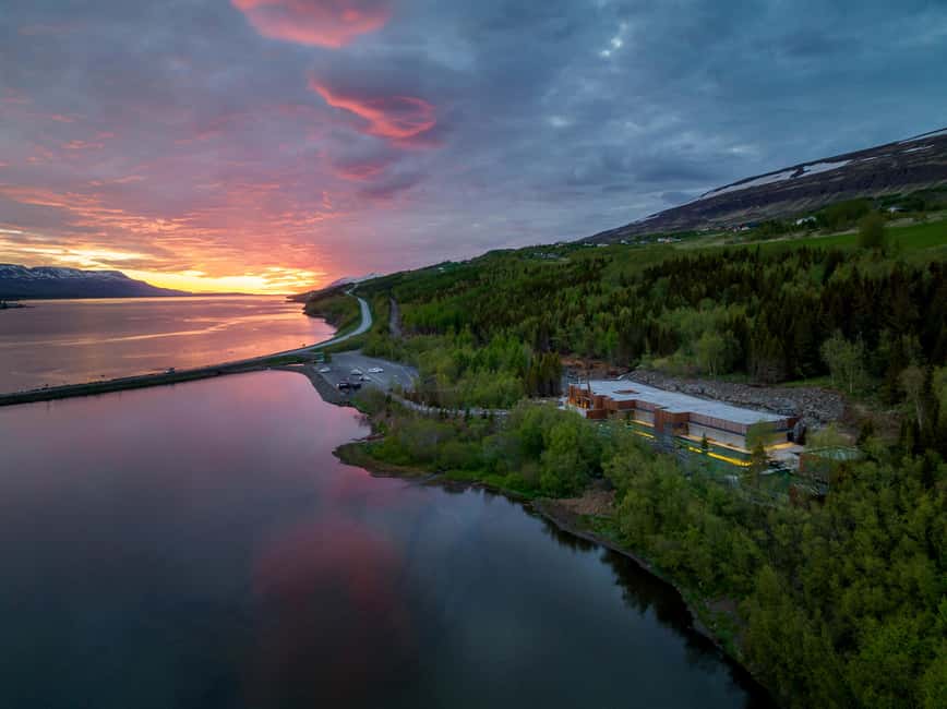 Akureyri: Admission to Forest Lagoon with Towel and Drink - Forest Lagoon in Akureyri: Why This Spa Works So Well