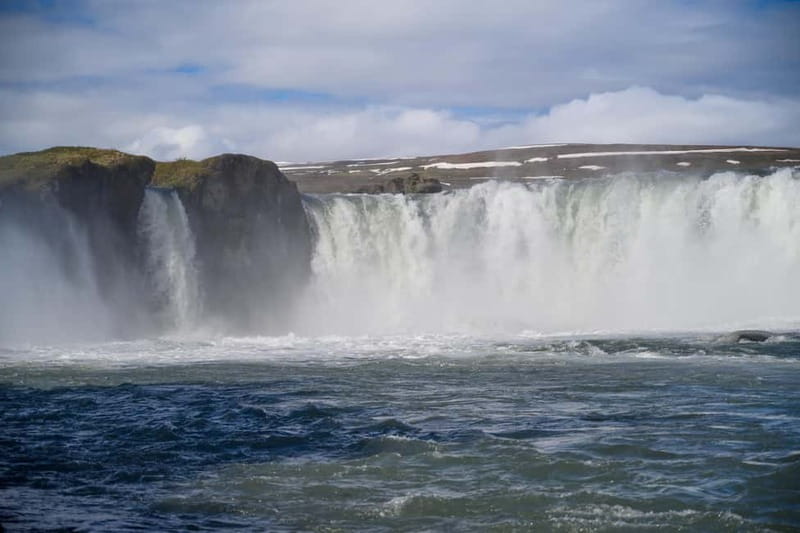 Akureyri: Day Trip to Goðafoss, Lake Mývatn & Nature Baths - Why this Akureyri route feels like three great outings in one