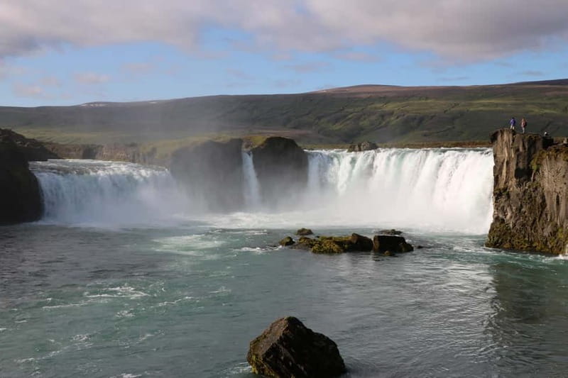 Akureyri: Day Trip to Goðafoss, Lake Mývatn & Nature Baths - Goðafoss waterfall: the big first stop that sets the tone