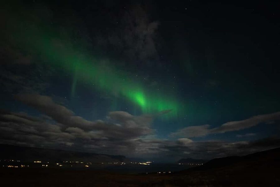 Akureyri: Northern Lights Tour - Northern Lights Hunting from Akureyri: why this tour feels worth it