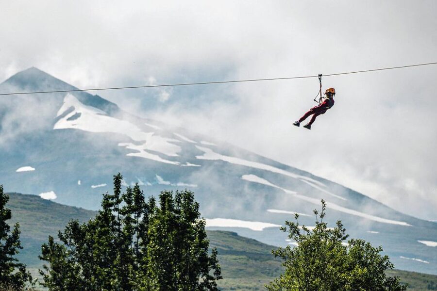 Akureyri: Zipline Tour - Key things that make this zipline tour work