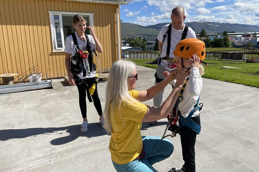 Akureyri: Zipline Tour - Photo and Camera Tips: Capturing the Canyon Without Getting Flustered
