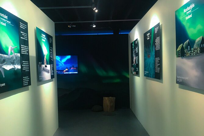 Aurora Reykjavík, The Northern Lights Center Museum Visit - QR audio guides and the one thing to remember: headphones