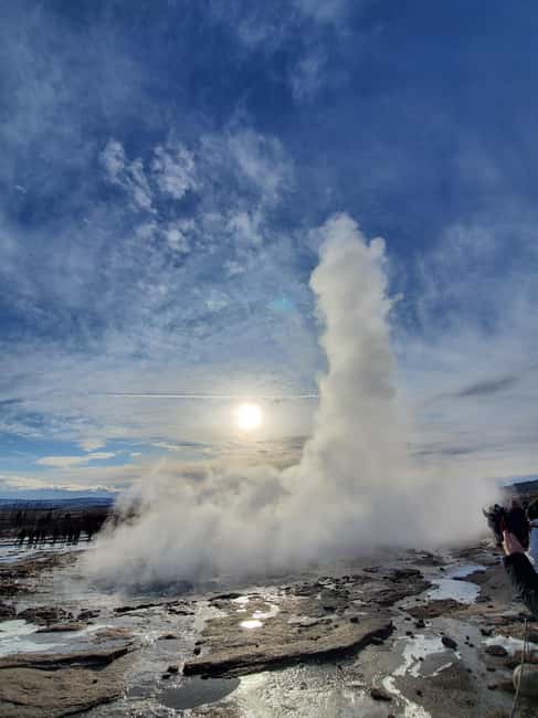 Best of Golden Circle + Laugarás Lagoon from Reykjavik - Þingvellir National Park: tectonic plates, UNESCO status, and real walking time