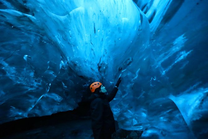 Blue Ice Cave Exploration from Jökulsárlón (Small Group Tour) - The super jeep transfer from Jökulsárlón, why it matters