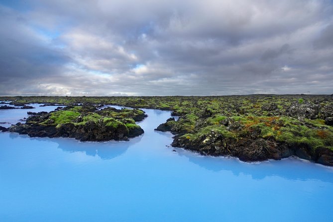 Blue Lagoon Return Bus Transfer from Reykjavik - Return to Reykjavik, or continue on to Keflavik Airport