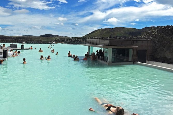 Blue Lagoon & Reykjavík Sightseeing - PRIVATE TOUR - The Blue Lagoon Break: How 3 Hours Feels in Practice