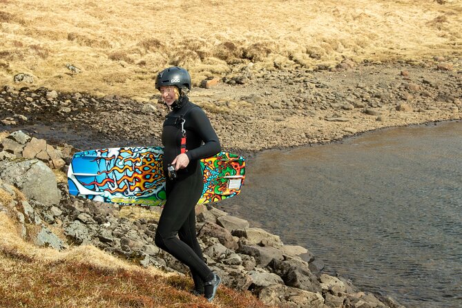 Choose your lake ride that wake - Snorkel and mask time in Vatnadalsvatn