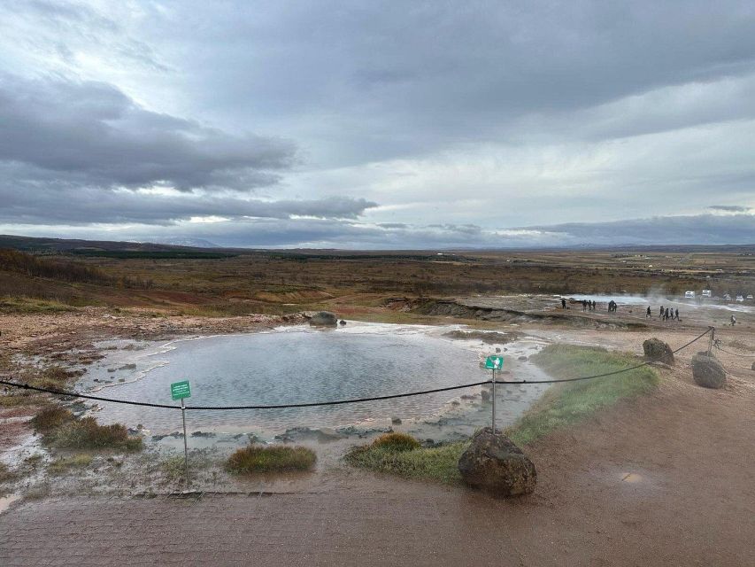 Classic Golden Circle - Full Day Private Tour from Reykjavik - Kerið Crater: the volcanic crater stop where entry planning matters
