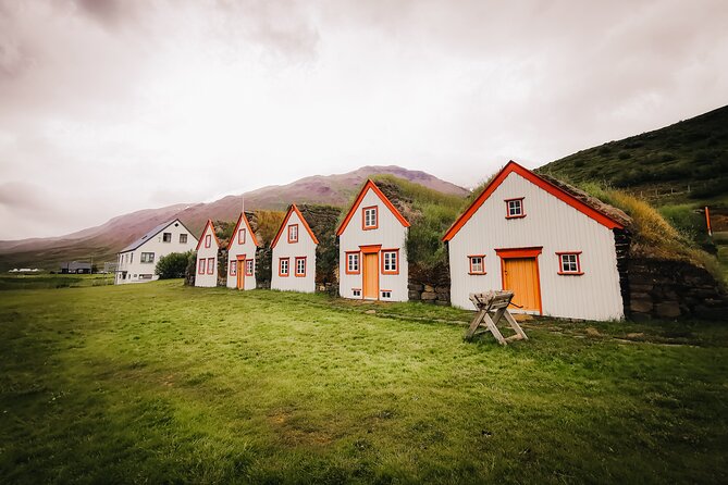 Cruise Tour Godafoss Turf Houses and Forest Baths Small Group - Small Group Size and Local Guide Stories (Including Surprises on the Drive)