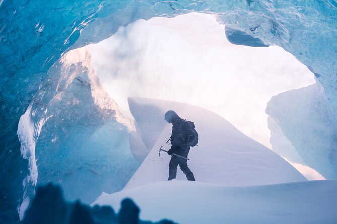 Crystal Ice Cave & Super Jeep Tour from Jökulsárlón - Stop 3 on Breiðamerkurjökull, cave walking and the glacier from the inside