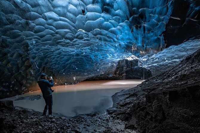 Crystal Ice Cave & Super Jeep Tour from Jökulsárlón - Stop 1 at Jökulsárlón Glacier Lagoon, the first taste of ice