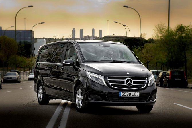 Departure by Luxury Van Reykjavik City to Reykjavik Airport KEF - Airport Anxiety, Solved: Private KEF Pickup from Reykjavik