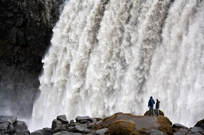 Dettifoss and Goðafoss Waterfall Small Group from Akureyri Port - Price and value: what you are really paying for