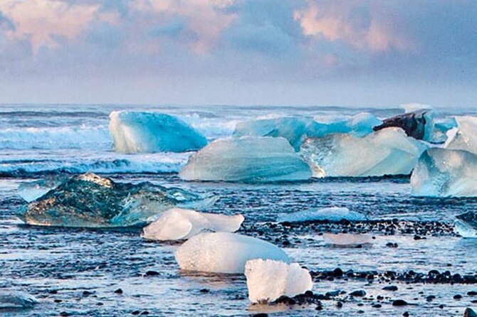 Diamond Beach and Jökulsárlón Day Tour with Boat Ride(Optional) - The road from Reykjavik: yes, it is long