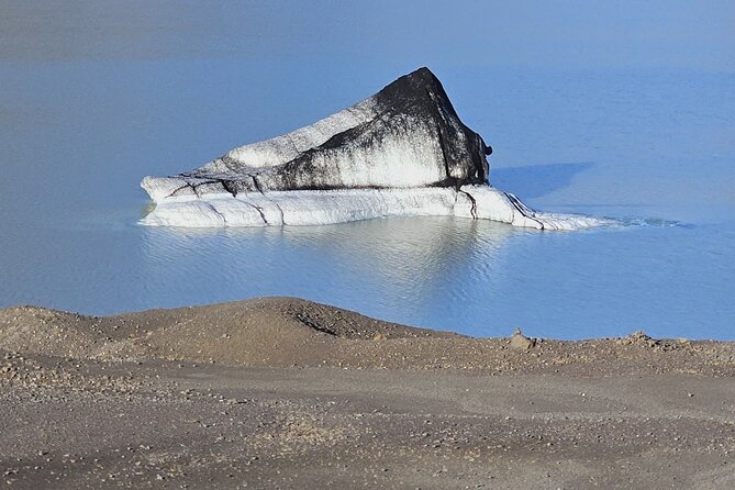 Diamond Beach and Jökulsárlón Day Tour with Boat Ride(Optional) - Jökulsárlón Glacier Lagoon: where you slow down