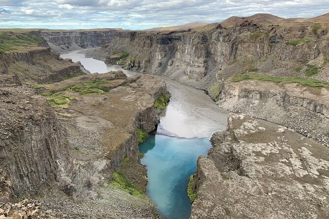 Diamond Circle Day Tour from Akureyri - Vatnajokull and Jokulsargljufur, then Hljooaklettar’s basalt geometry