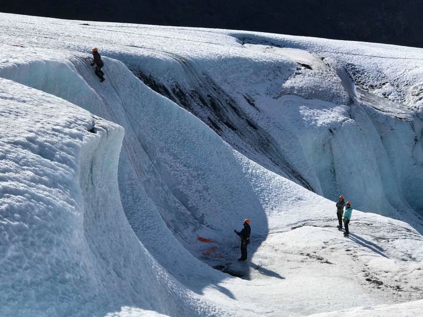 Exclusive Ice Climbing Experience on Sólheimajökull - First step on ice: where the Sólheimajökull day starts