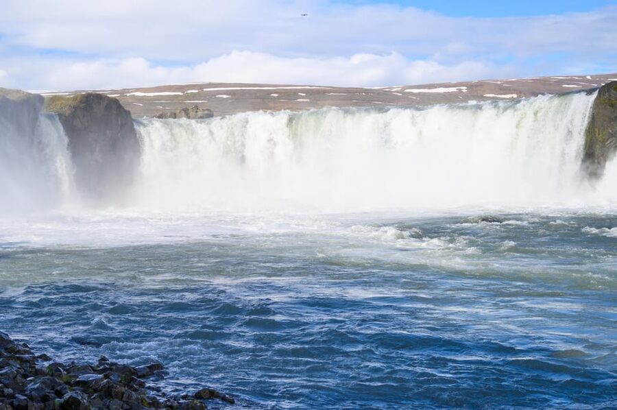 From Akureyri: Goðafoss Express Minibus Tour - What is included, and what you should handle yourself