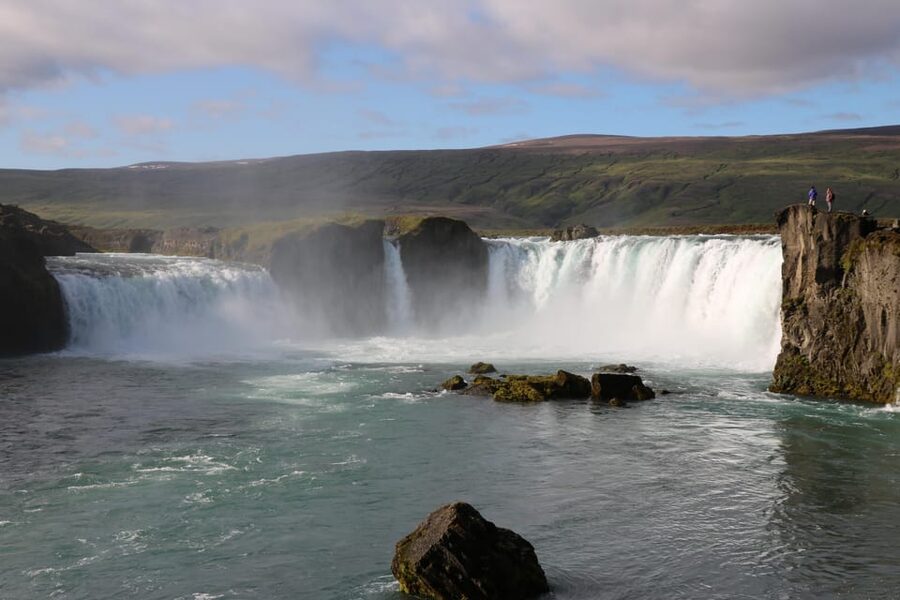 From Akureyri: Goðafoss Express Minibus Tour - The 30-minute drive from Akureyri: comfort plus commentary