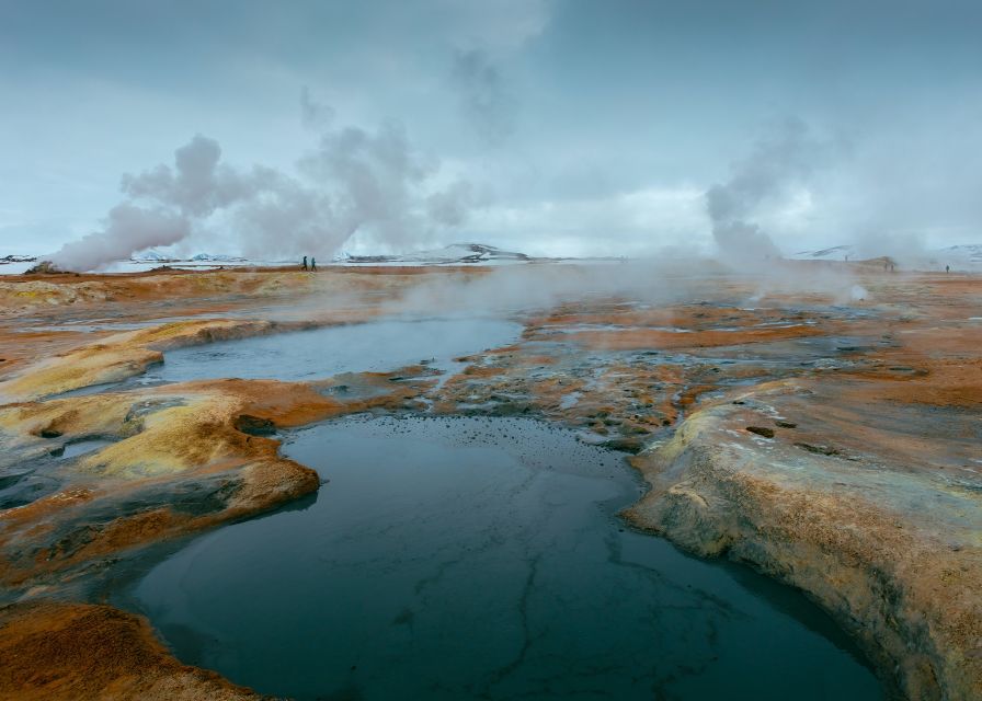 From Akureyri: Myvatn Lake, Craters, & Waterfall Tour - Skútustaðagígar pseudo-craters: grass hills that never held lava