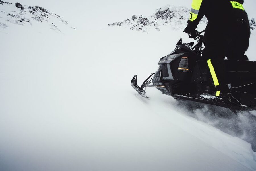 From Gullfoss: Glacier Rush on Langjökull Glacier - Safety briefing first, then the throttle: how the ride is set up