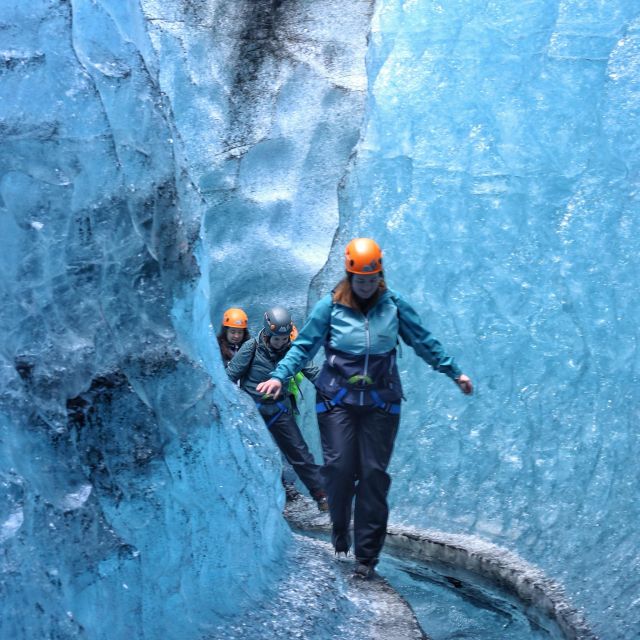 From Jökulsárlón: Ice Cave and Glacier Exploration Tour - Walking the flat but powerful Breiðamerkurjökull