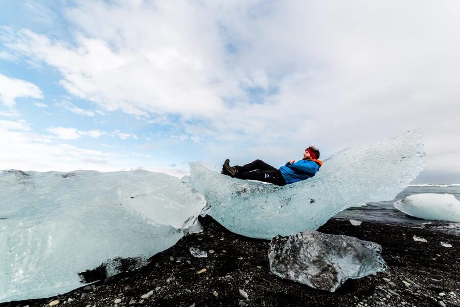 From Reykjavík: 2-Day South Coast Adventure - Staying in Skaftafell: why sleeping near Vatnajökull helps