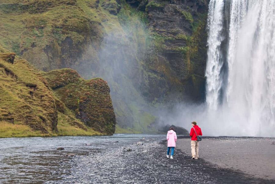 From Reykjavik: 3-Day Golden Circle, South Coast & Glacier - Reynisfjara Black Sand and Aurora Borealis updates in the evening