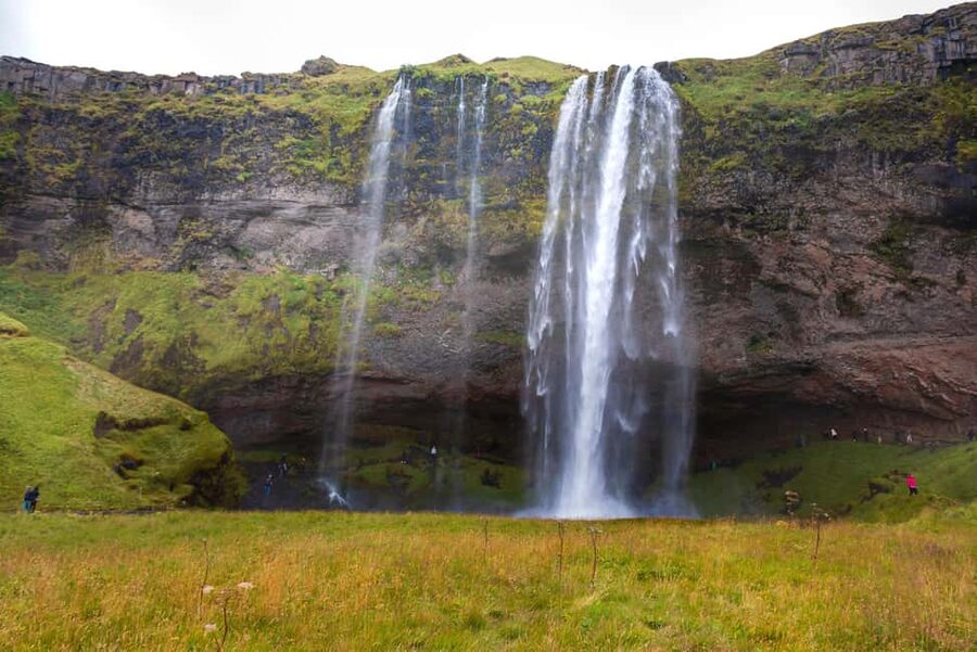 From Reykjavik: 3-Day Golden Circle, South Coast & Glacier - Transportation, group size, and why the route feels manageable