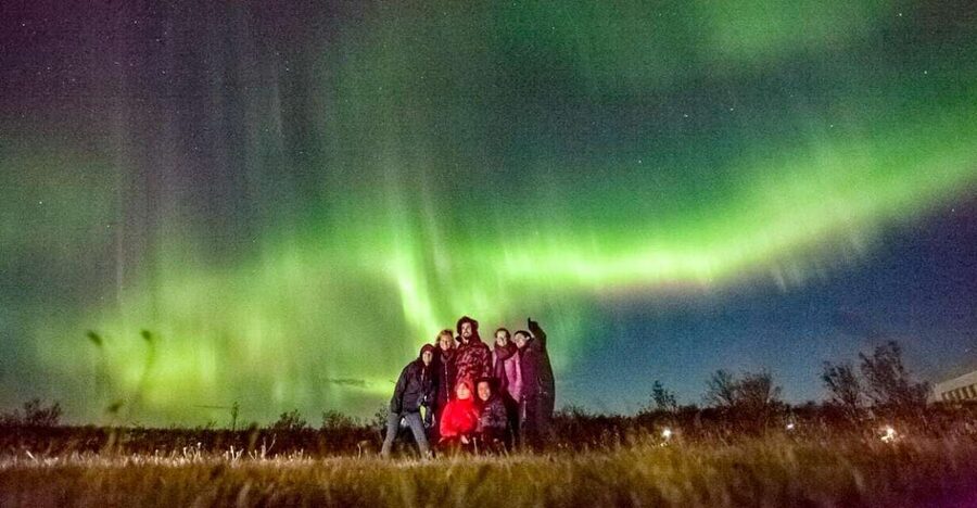From Reykjavik: 3-Day South Coast Winter Tour with Ice Cave - Golden Circle winter stops: Þingvellir, Geysir, Strokkur, and Kerið