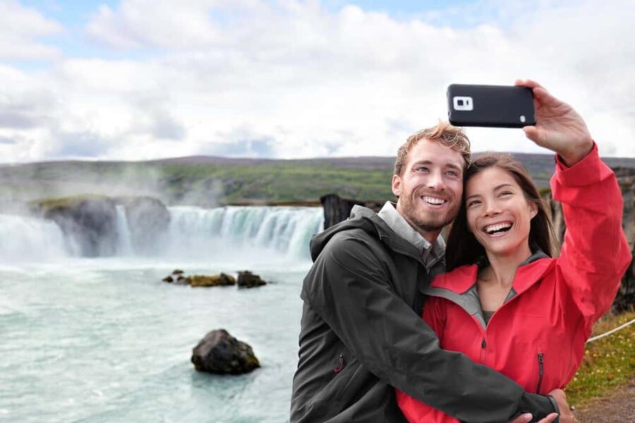 From Reykjavik: 7-Day Small Group Journey Around Iceland - South coast ice on Day 5: Jökulsárlón and Diamond Beach