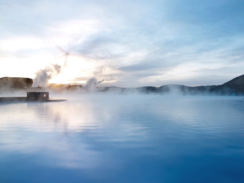 From Reykjavik: Blue Lagoon Entry with Round-Trip Transfers - Comfort admission: what you get besides the soak
